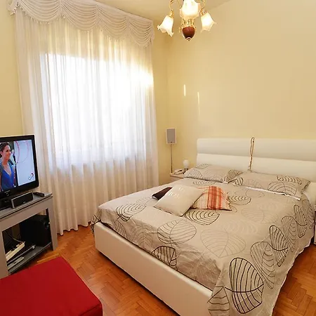 Bed & Breakfast Adriano Cavaion Veronese