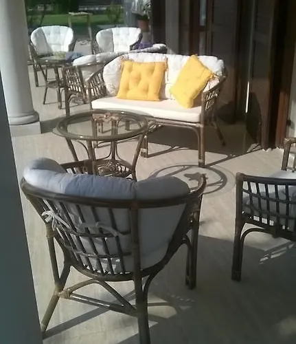 Adriano 3* Cavaion Veronese