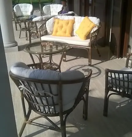 Adriano 3* Кавайон-Веронезе