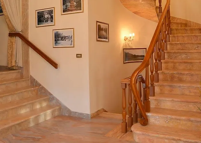 Oda ve Kahvaltı Adriano Cavaion Veronese